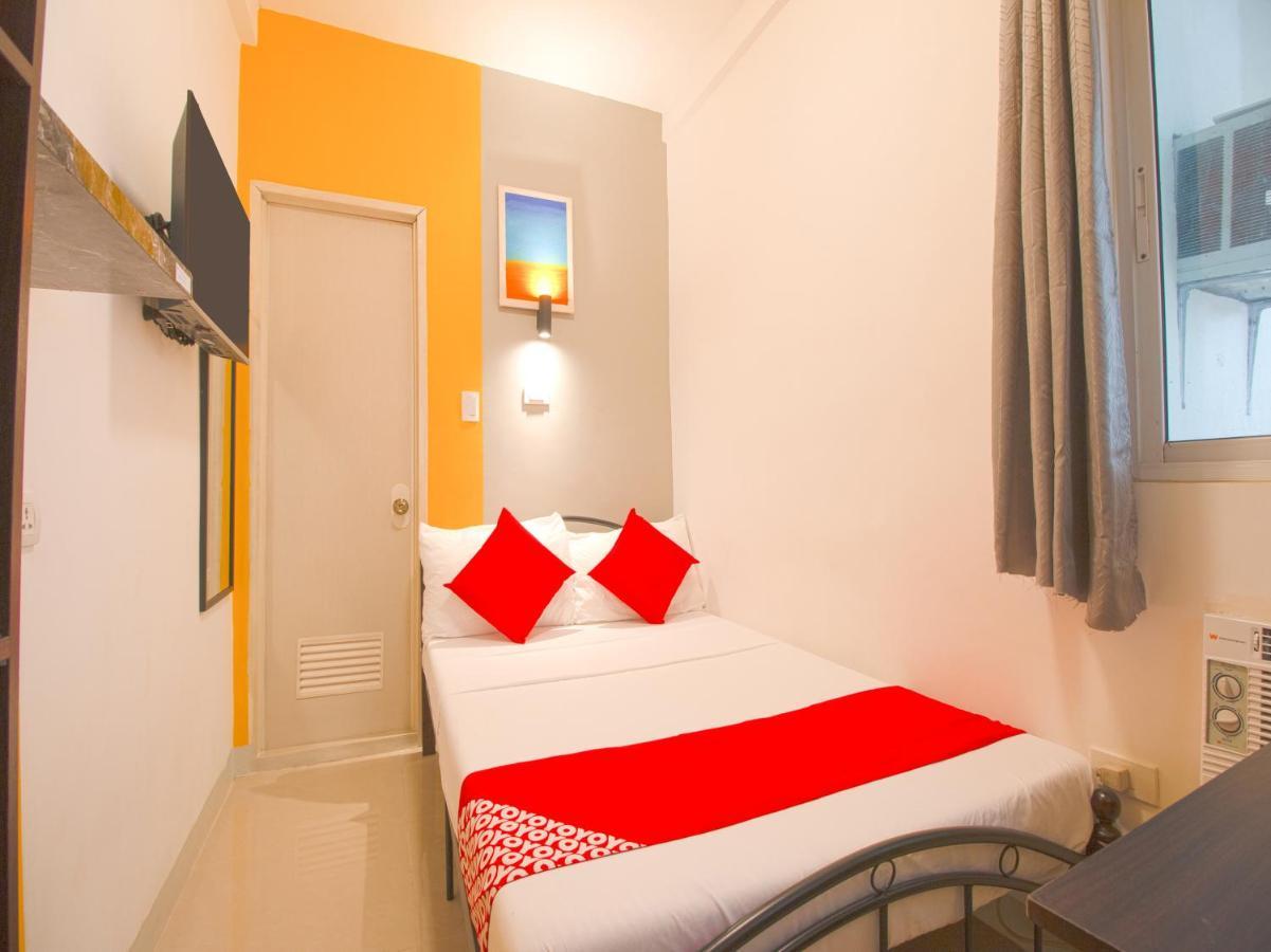Hometel Barrio House Mactan Lapu-Lapu City Exterior foto
