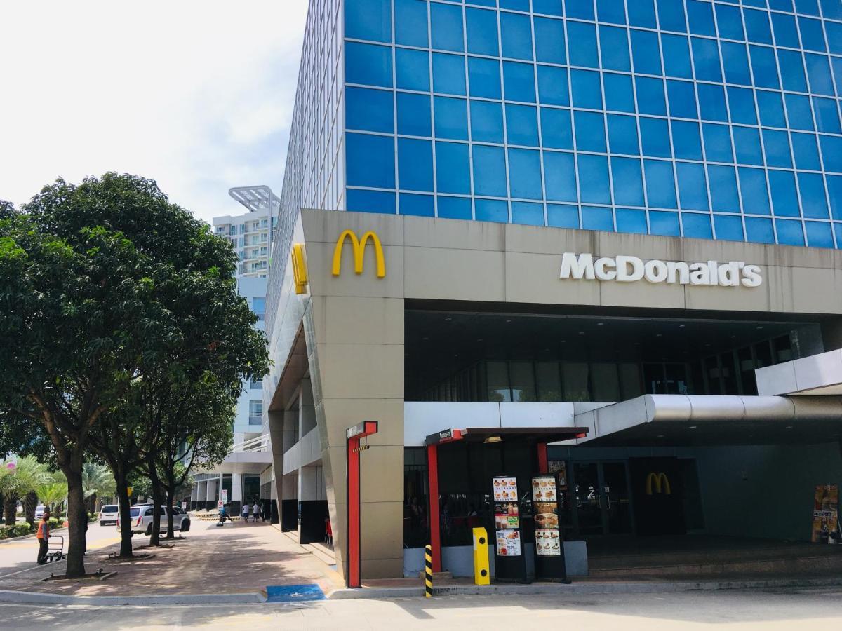 Hometel Barrio House Mactan Lapu-Lapu City Exterior foto
