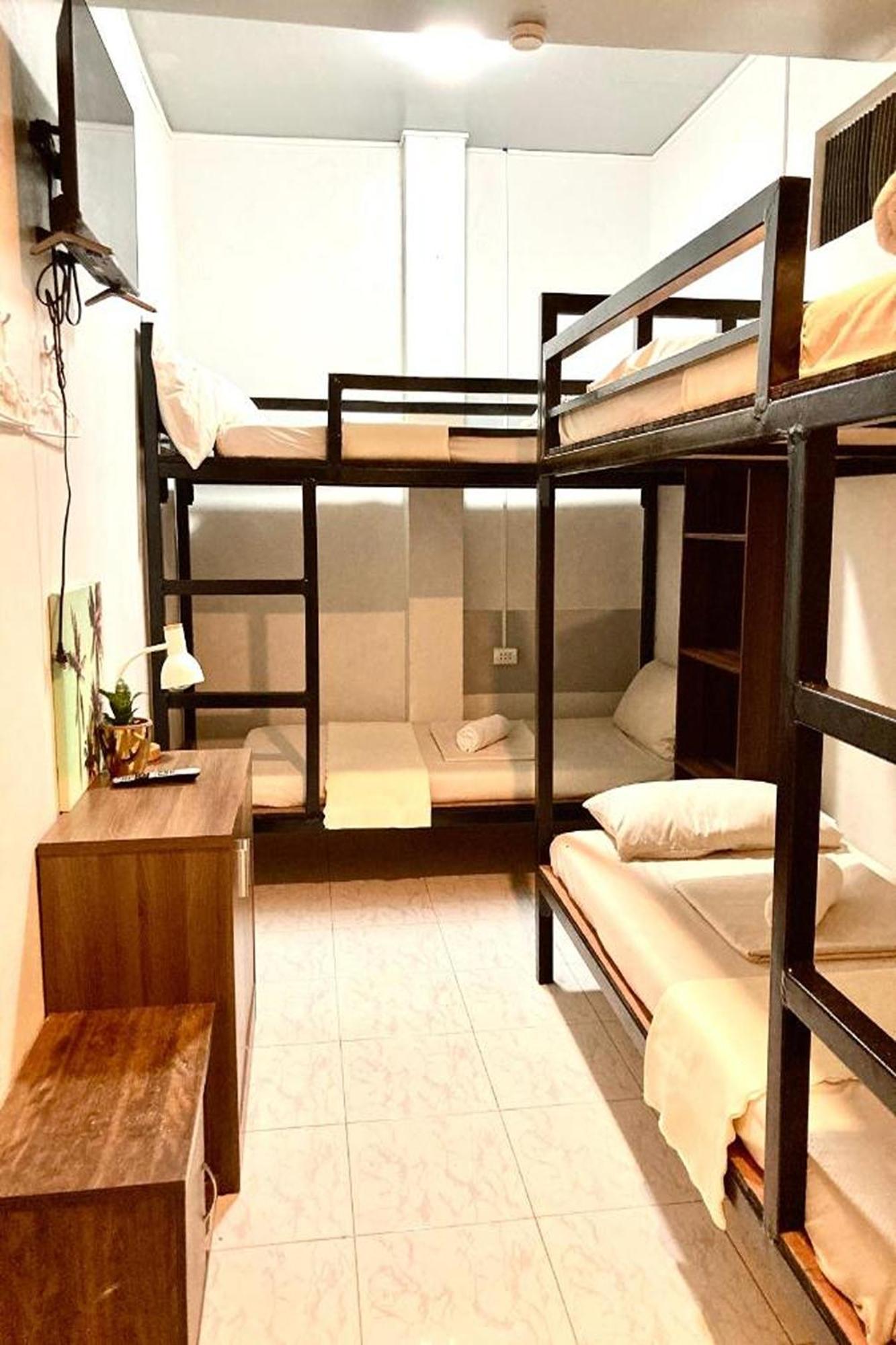 Hometel Barrio House Mactan Lapu-Lapu City Exterior foto